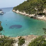 Terra Nostra Hvar Апартаменти
